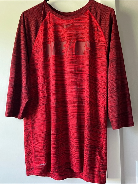 Nike Other - Nike Red Heathered 3/4 Sleeve Athletic Tee